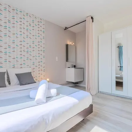 4 Bedroom & 4 Bathroom House Near Parc Barbieux Affittacamere Roubaix