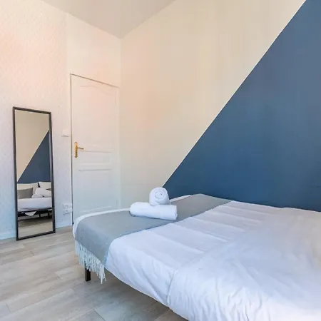 Guest house 4 Bedroom & 4 Bathroom House Near Parc Barbieux 2*