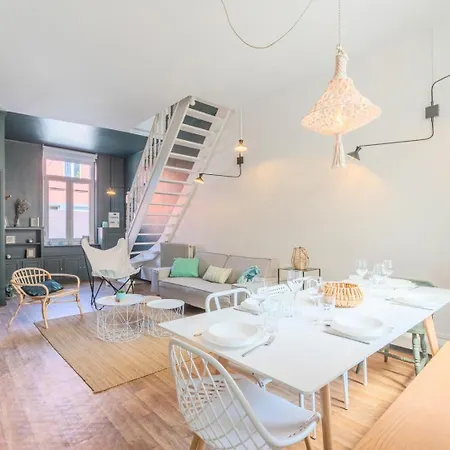 4 Bedroom&4 Bathroom House Near Parc Barbieux Maison d'hôtes 2*